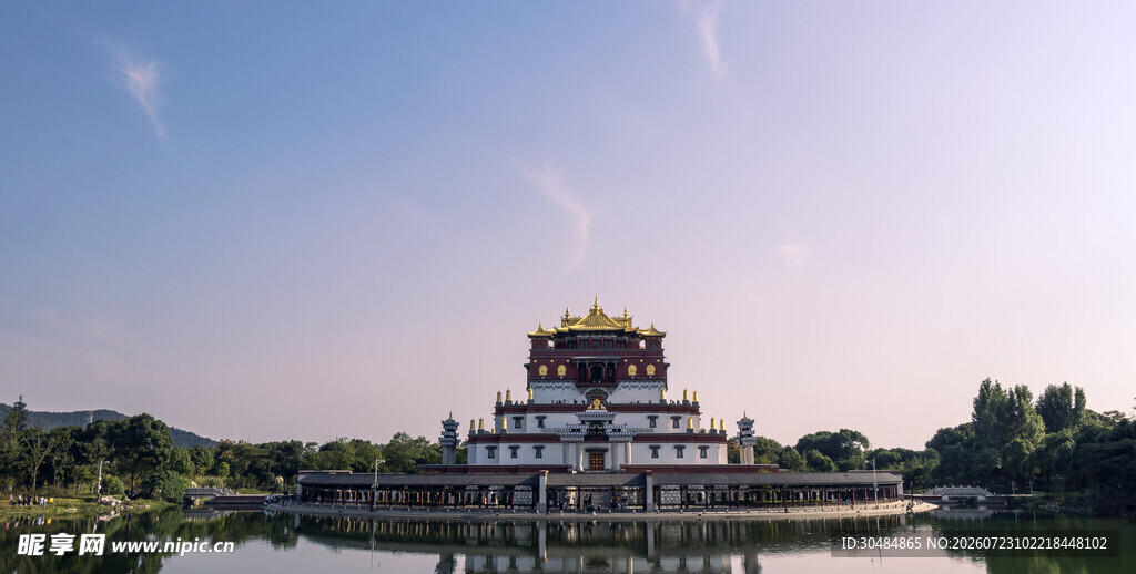 无锡灵山圣镜景区建筑 