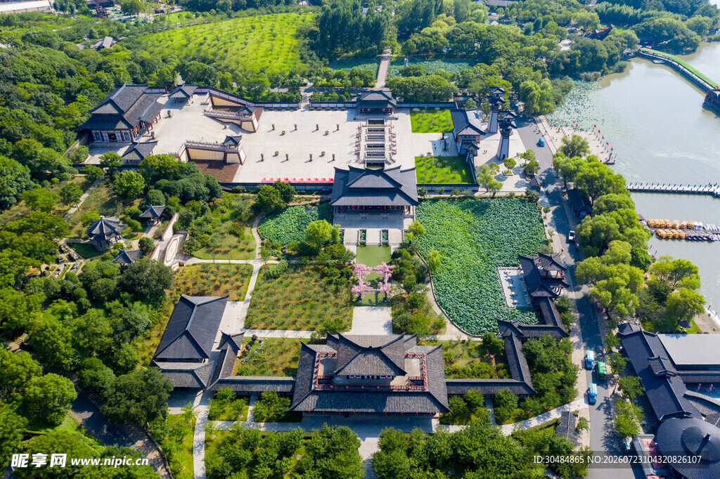 无锡三国水浒城景区 