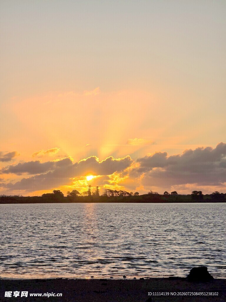 海边日落美景