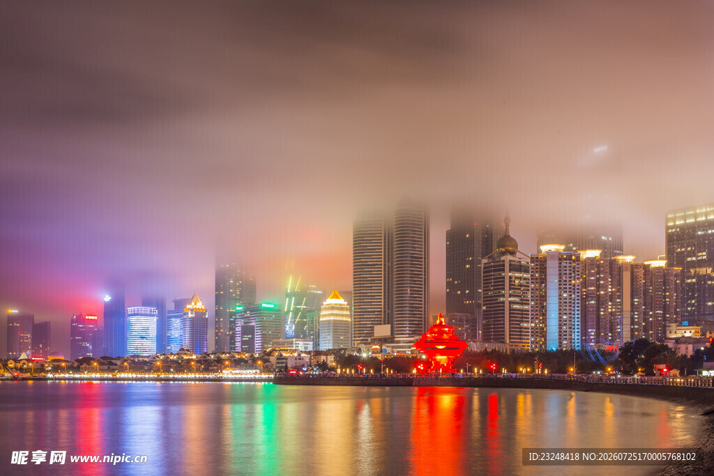 城市夜景湖畔绚丽灯光秀