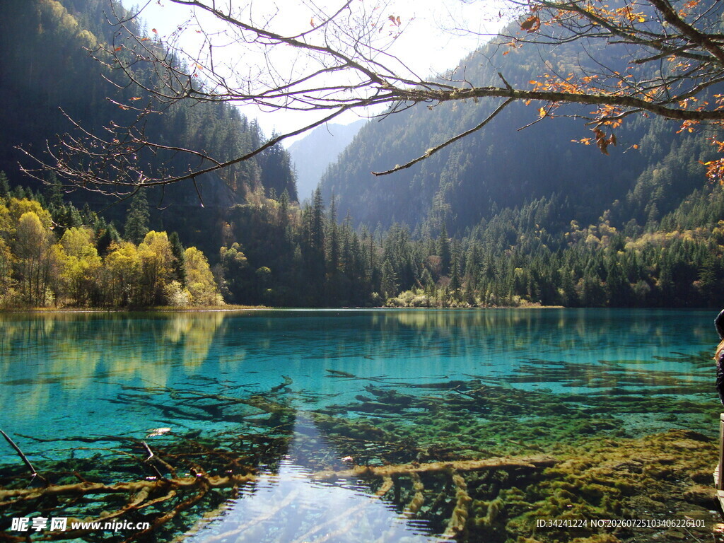 九寨沟绝美湖景风光