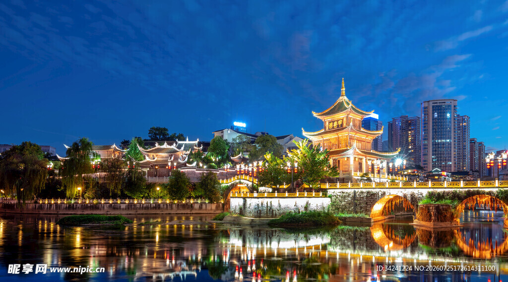 夜景璀璨江景与楼阁