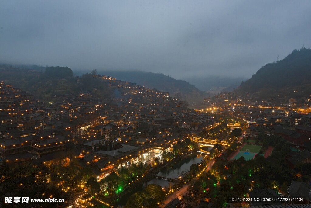苗寨夜景俯瞰图