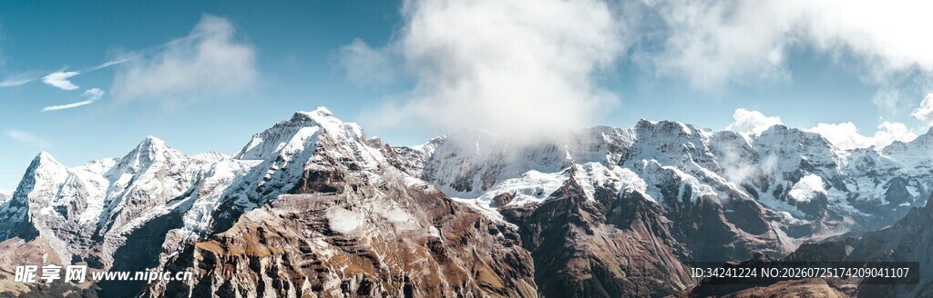 壮丽雪山美景