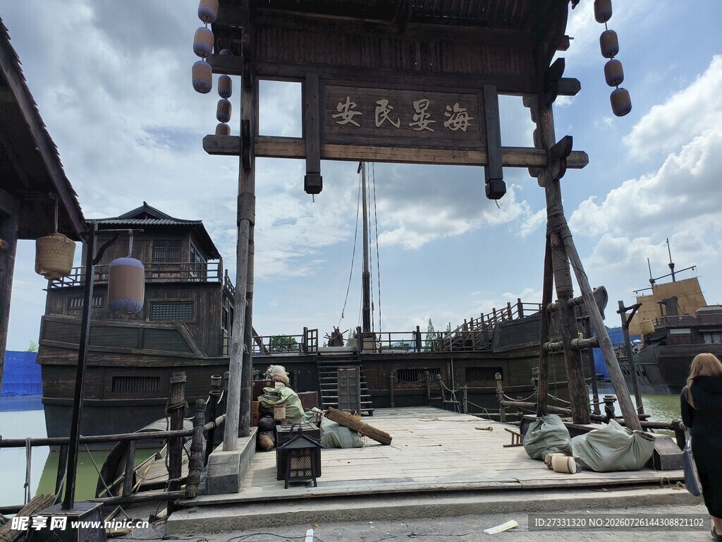 古色古香的传统建筑场景
