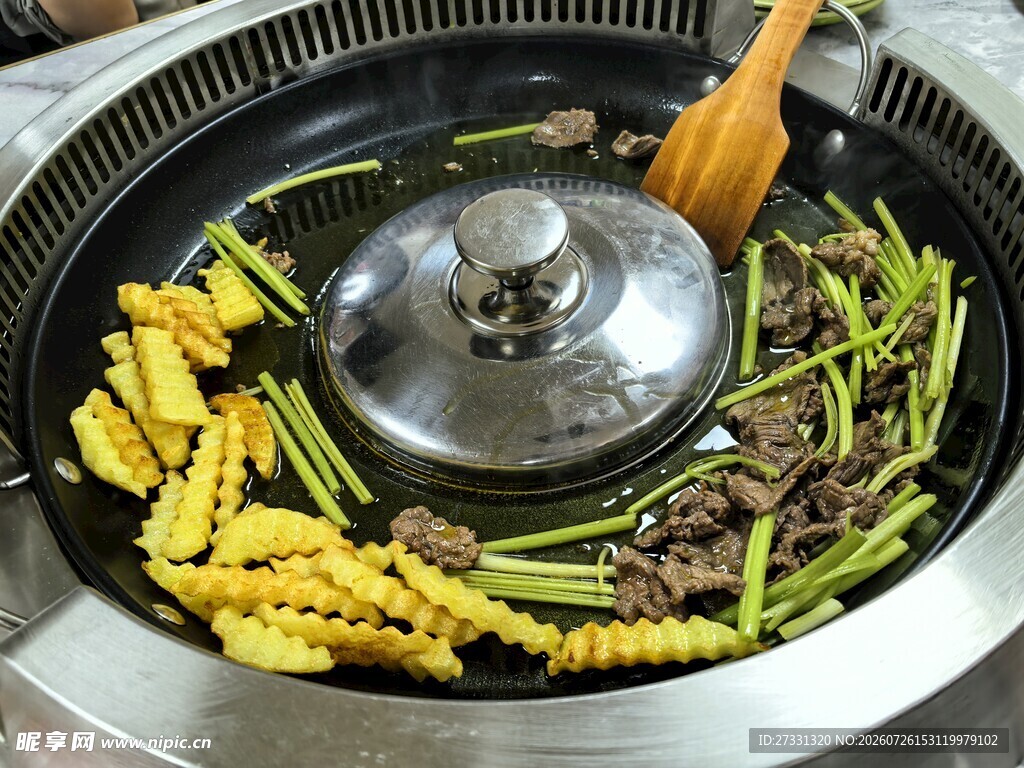 韩式烤肉食材丰富展示