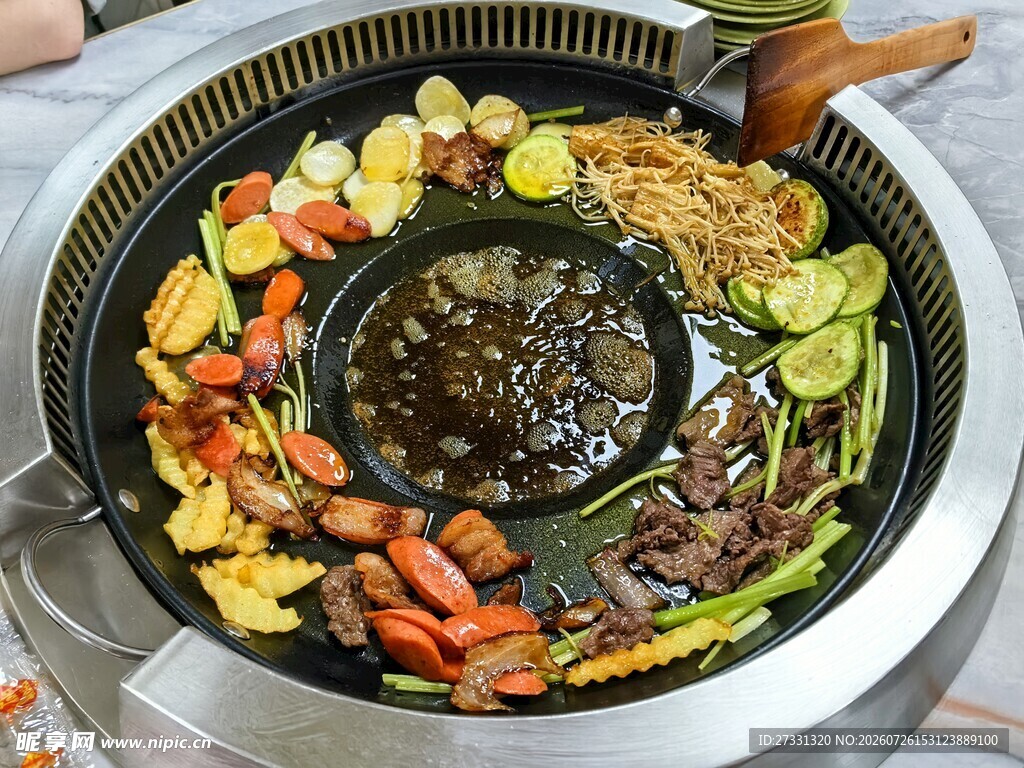 韩式特色烤肉拼盘