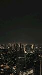 城市璀璨夜景俯瞰图