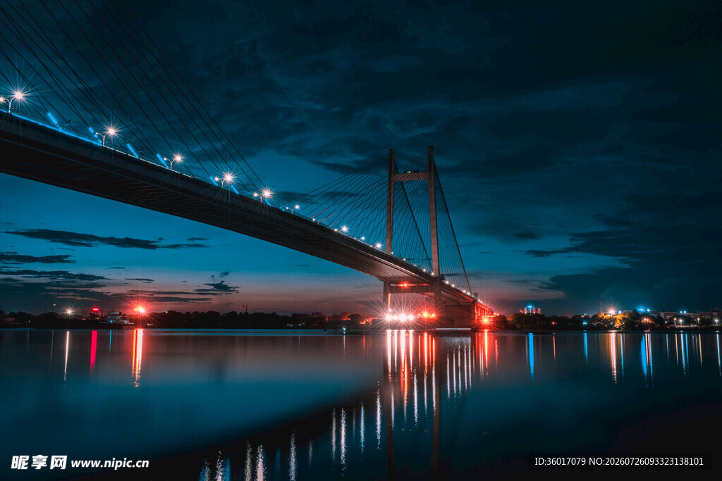 夜晚跨海大桥美丽夜景