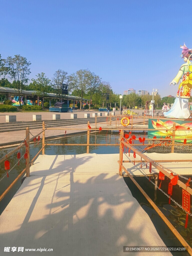 绿博园 游乐园设施场景