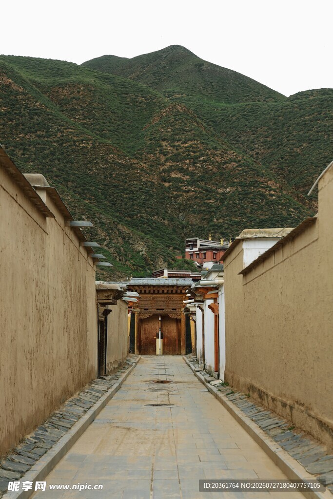 古巷通远山
