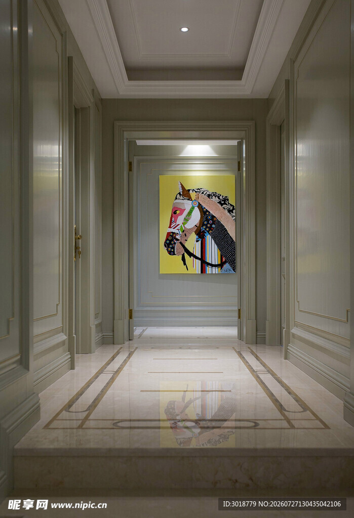 奢华走廊中的艺术画作