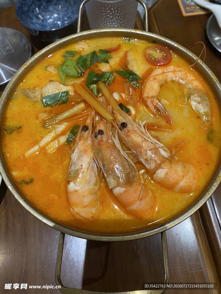 美味泰式冬阴功海鲜汤