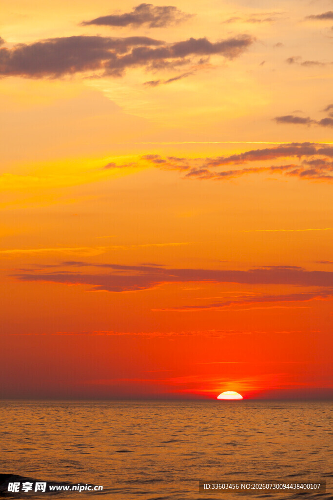 海上壮丽日落美景