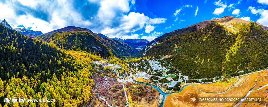 山间美景多彩山谷风光
