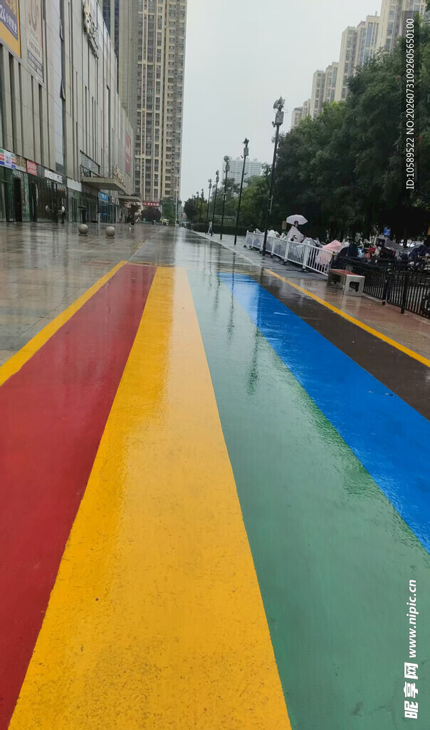 彩虹跑道