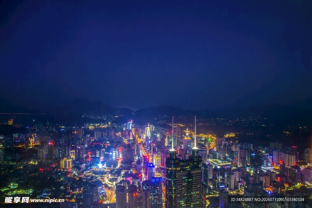 城市璀璨夜景俯瞰图