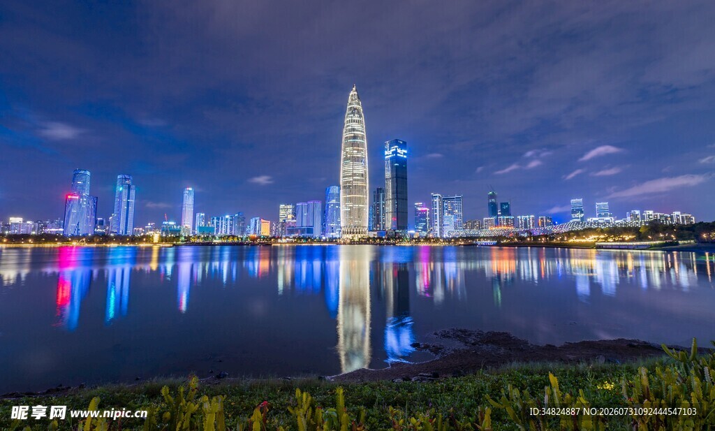 璀璨夜景城市天际线