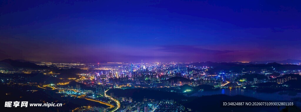 城市璀璨夜景俯瞰图