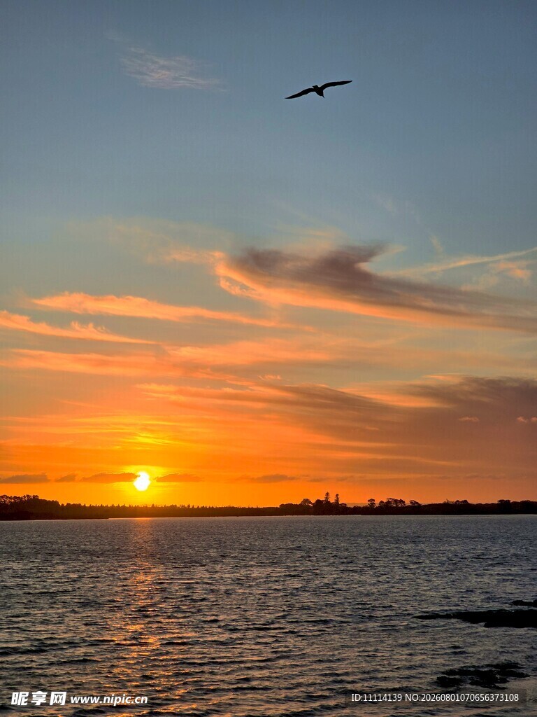 海上壮丽日落美景