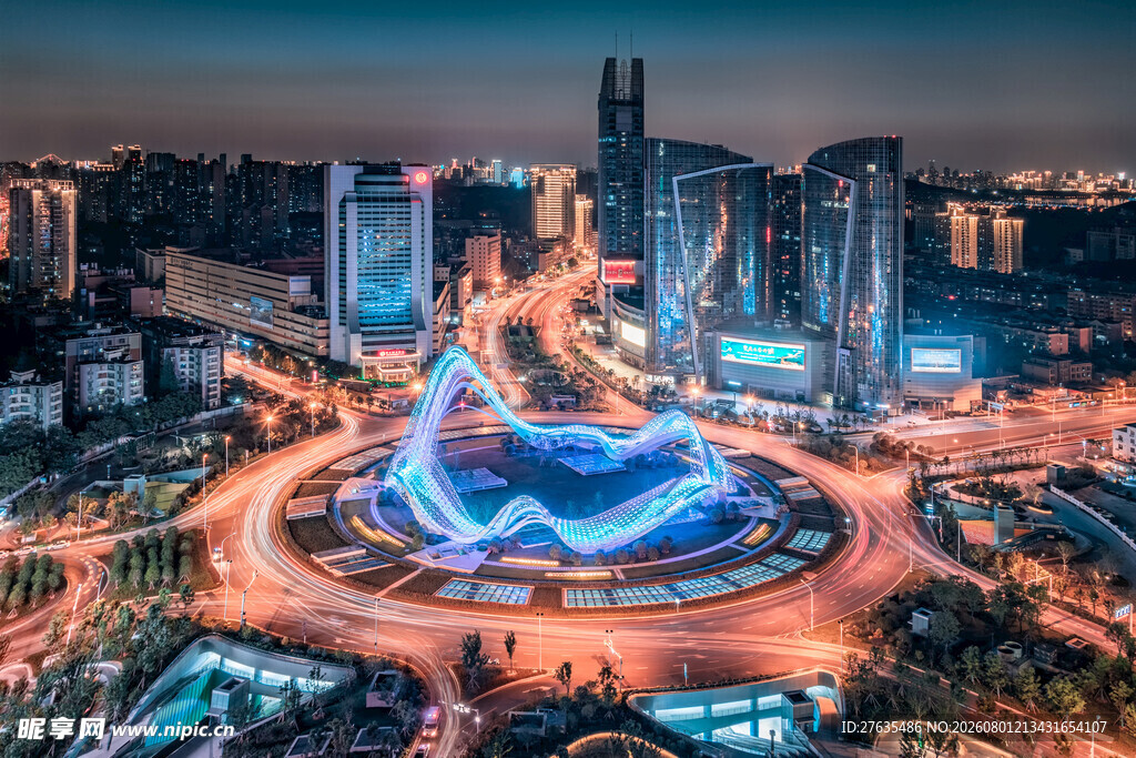 成都夜景中的璀璨环形立交