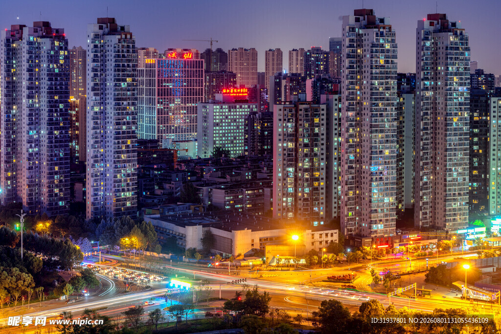都市璀璨夜景
