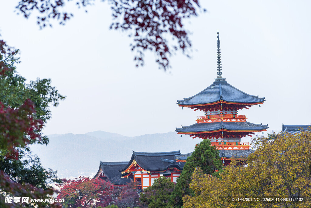 日式古塔风景
