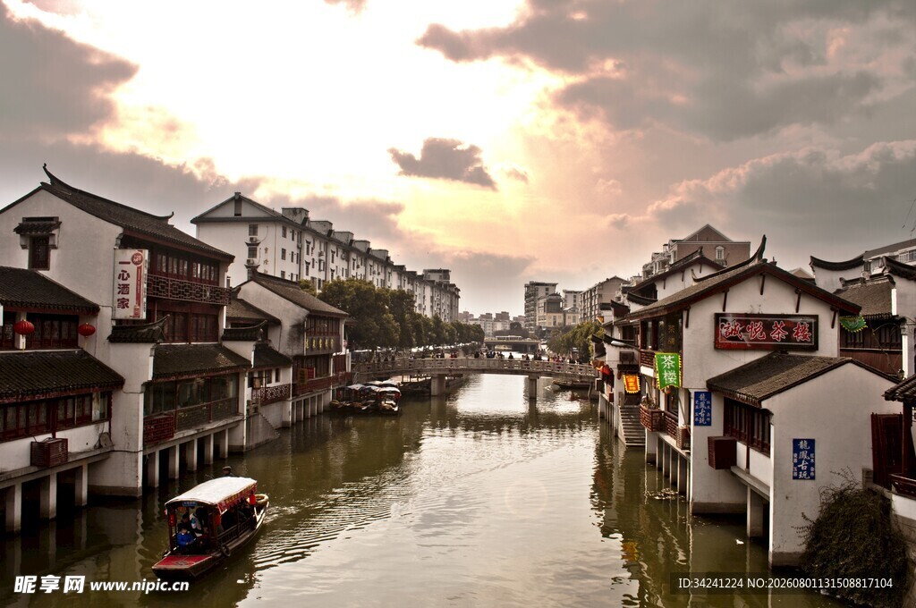 江南水乡黄昏美景