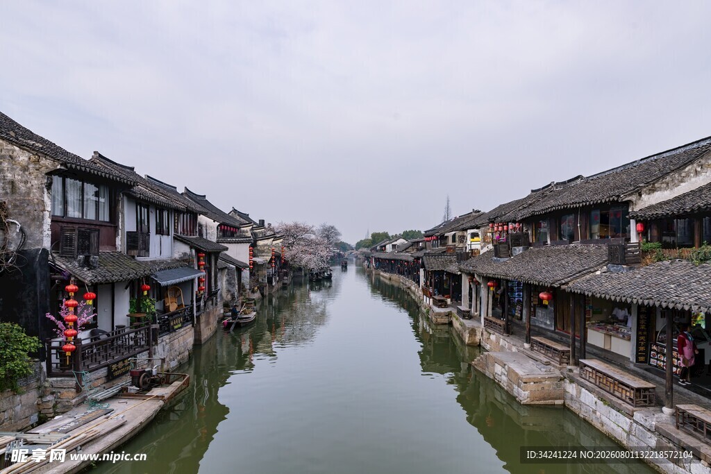 江南水乡古巷静谧河道