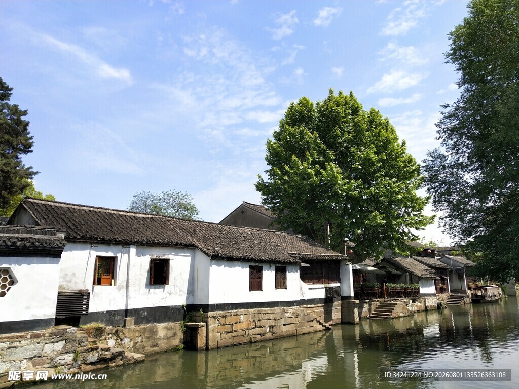 江南水乡古建筑临水景致