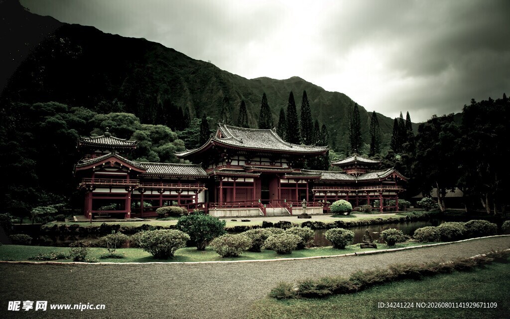 古雅山间建筑群