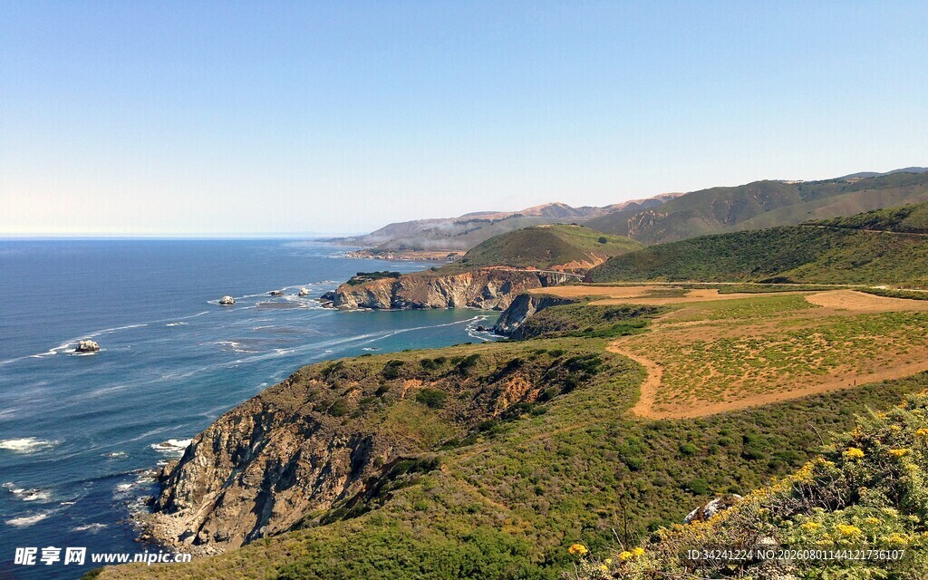 海岸风光山海相依美景
