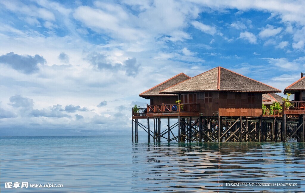 海上木质水上屋美景