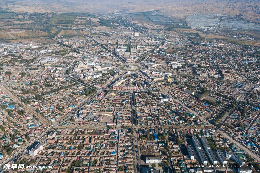 城市俯瞰全景图