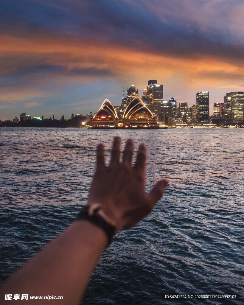 手揽悉尼歌剧院美丽景致
