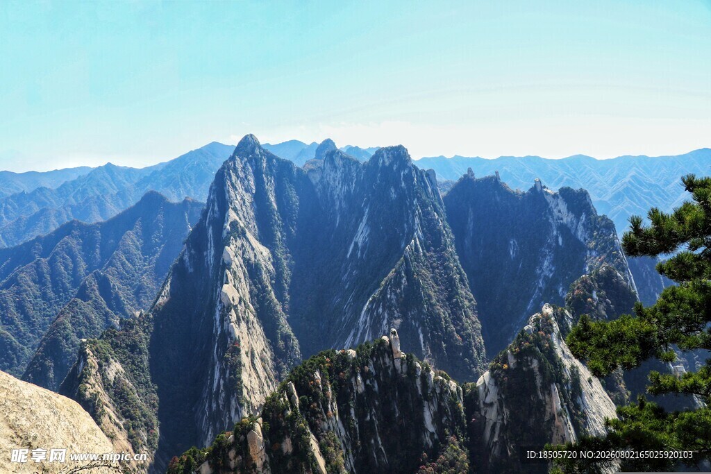 壮丽黄山群峰景观