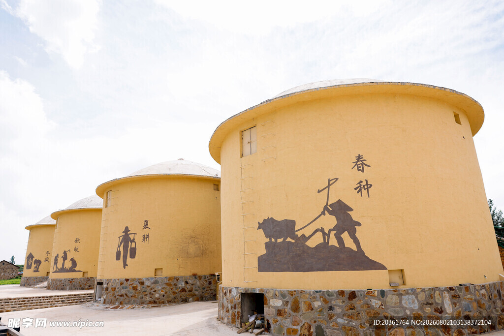 彩绘粮囤