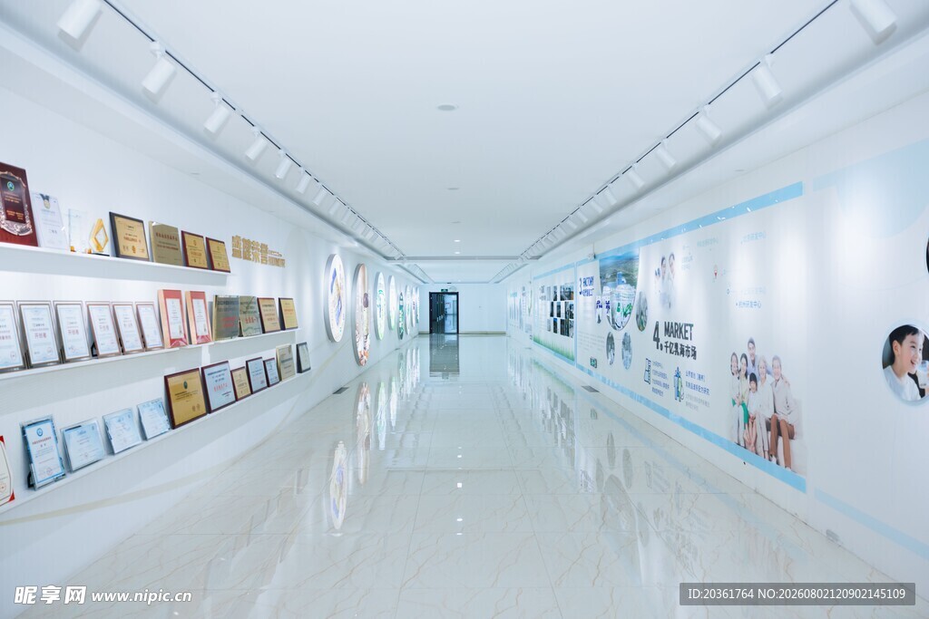 现代简约风格艺术展览空间