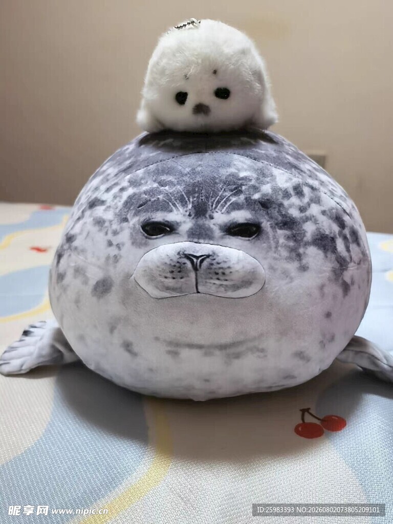 海豹抱枕