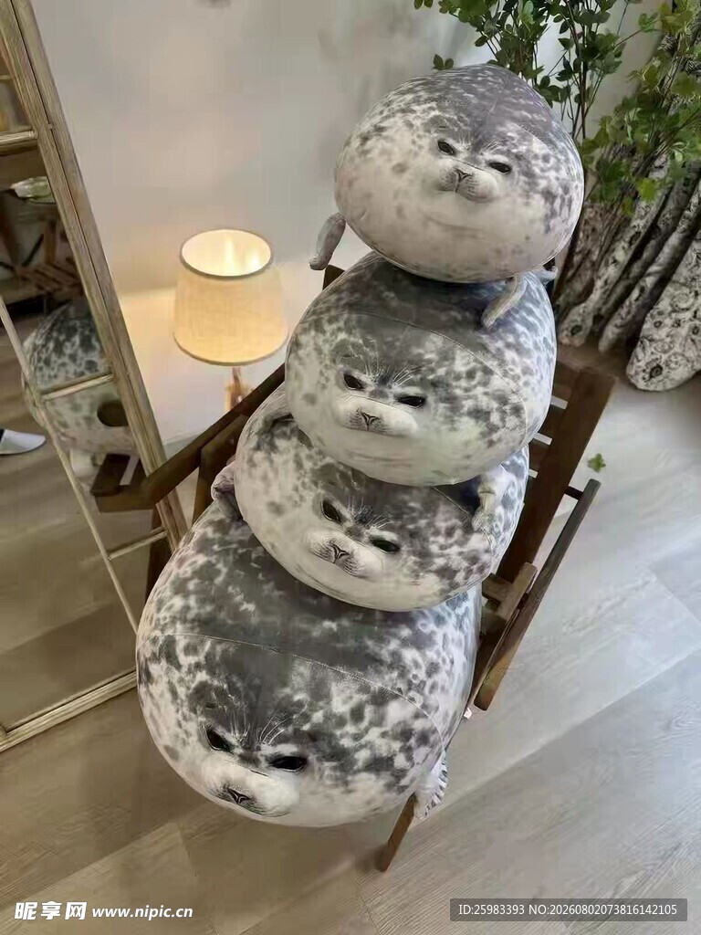 海豹抱枕