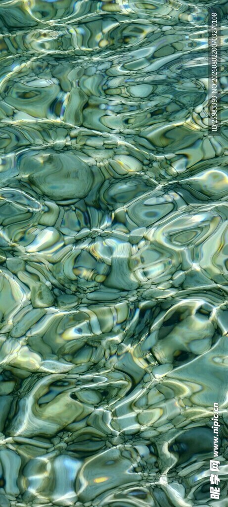 水面倒影