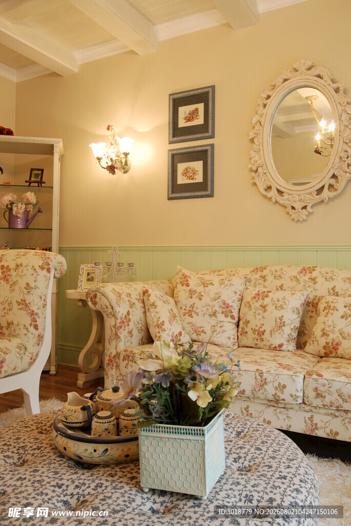 温馨典雅的客厅室内场景