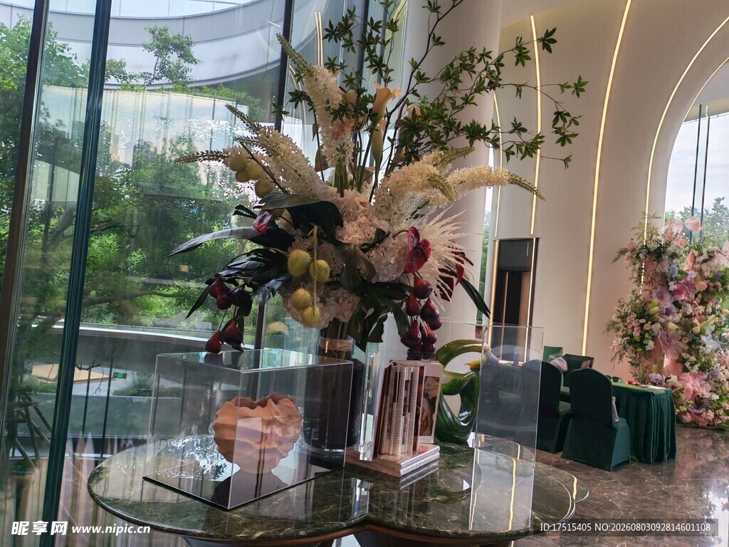 室内精致花艺装饰布置
