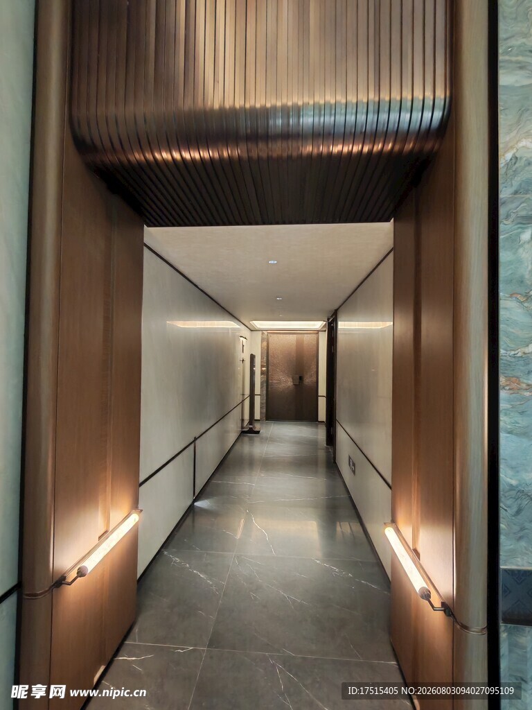 现代简约风格走廊空间