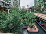 现代小区园林景观一隅