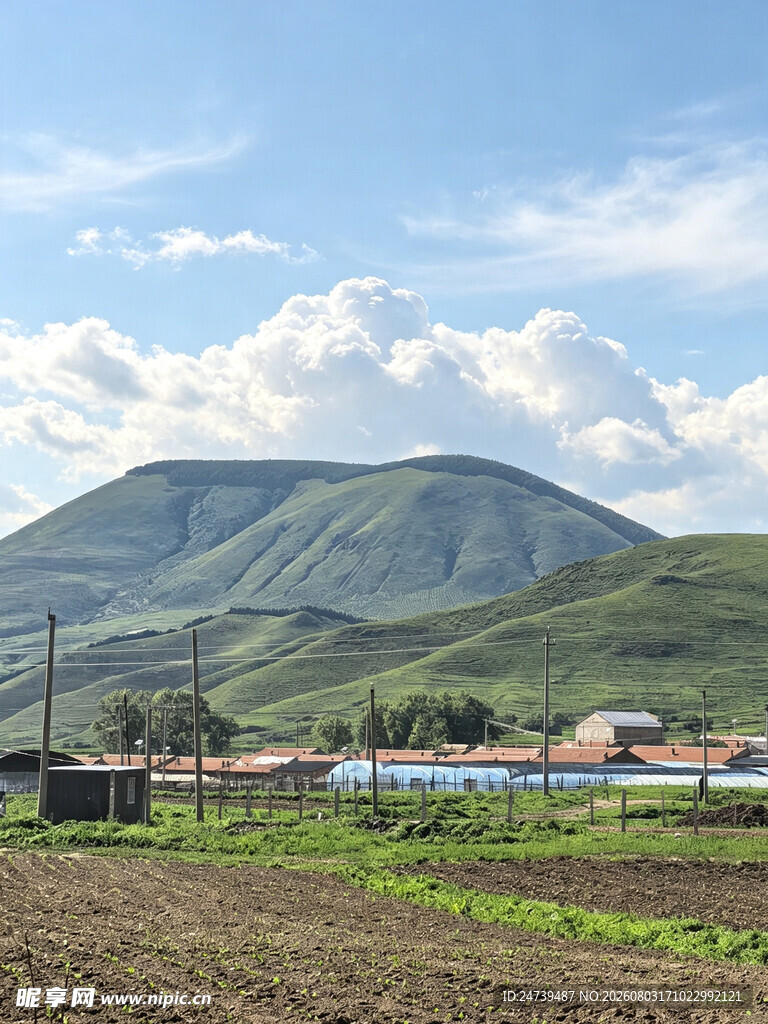 田园山野风光图