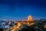 夜幕下的璀璨塔楼景观