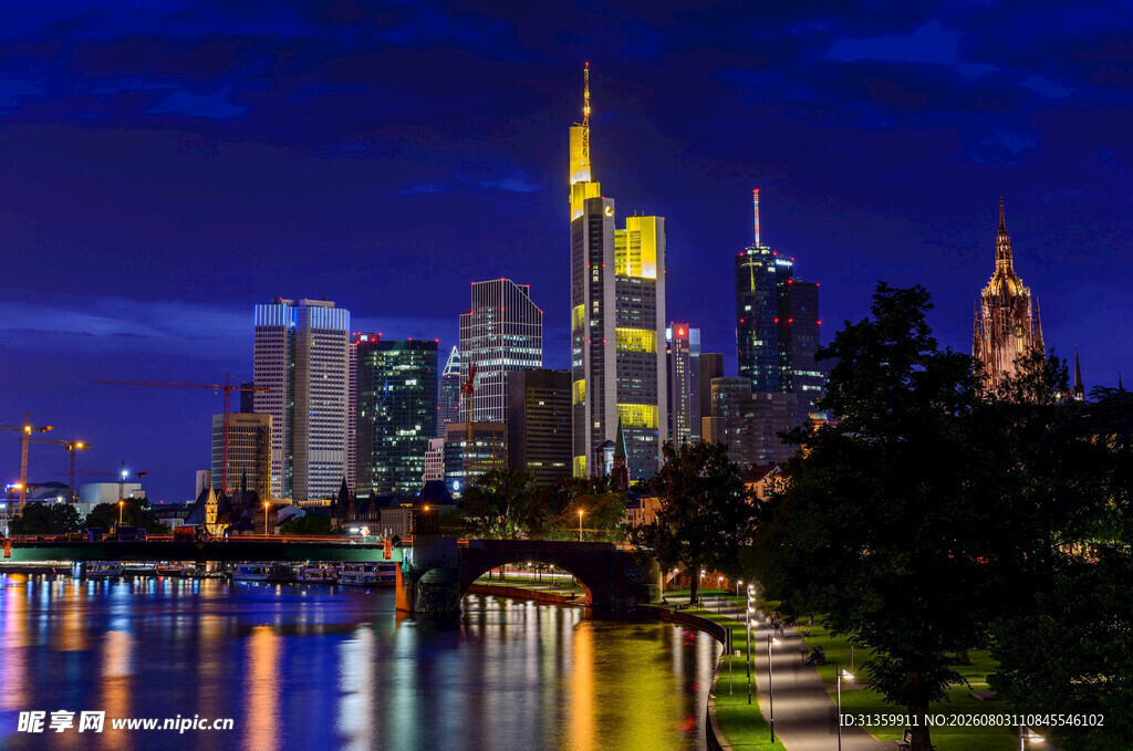 法兰克福夜景璀璨