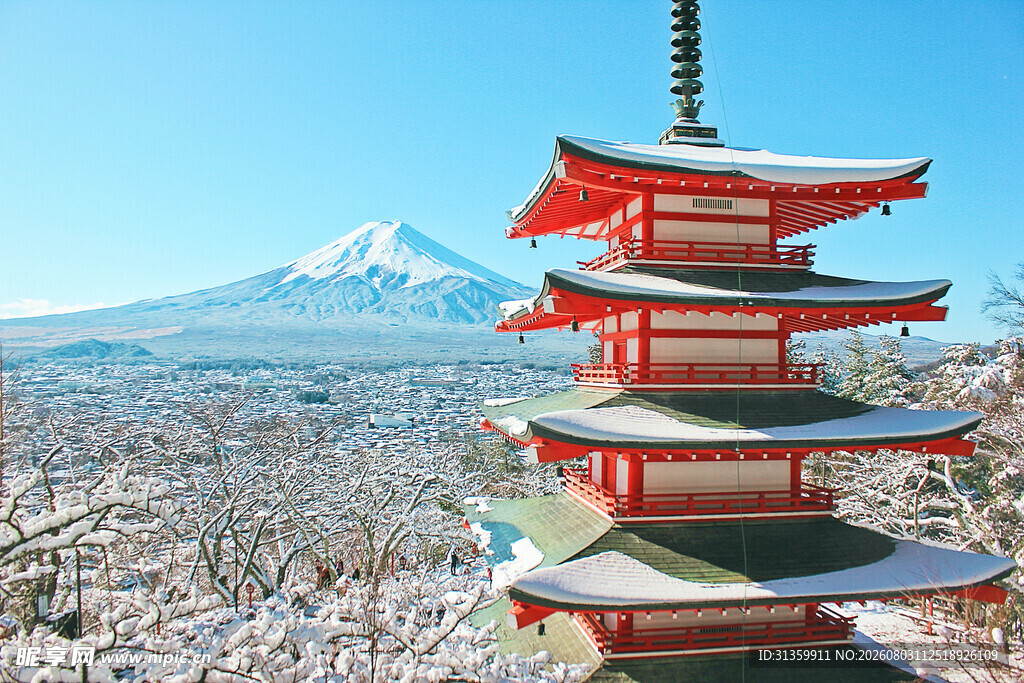 日本五重塔与富士山美景