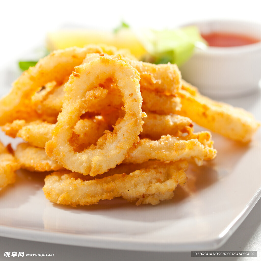 香酥炸鱿鱼圈